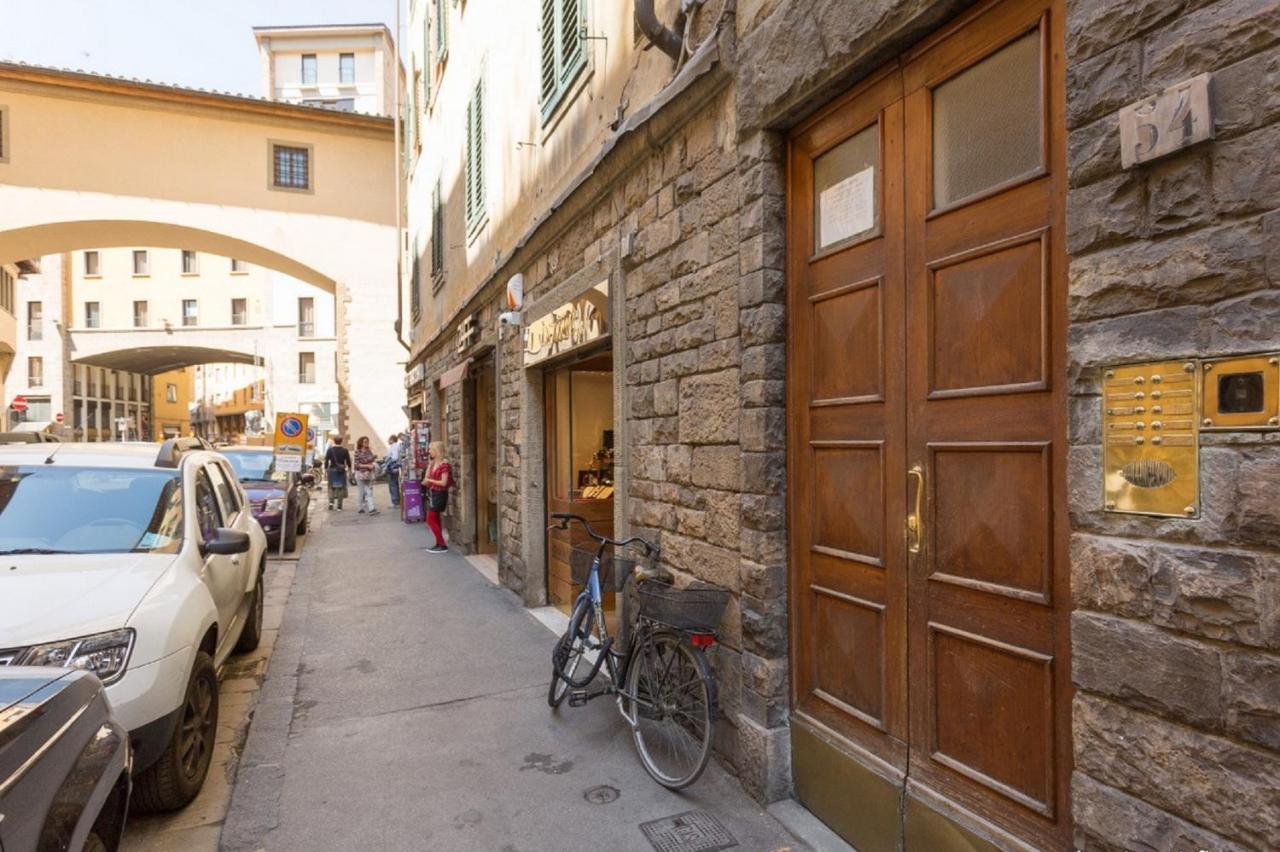 Ponte Vecchio Balcony *